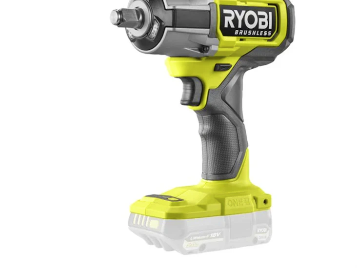 Ryobi mutterdragare