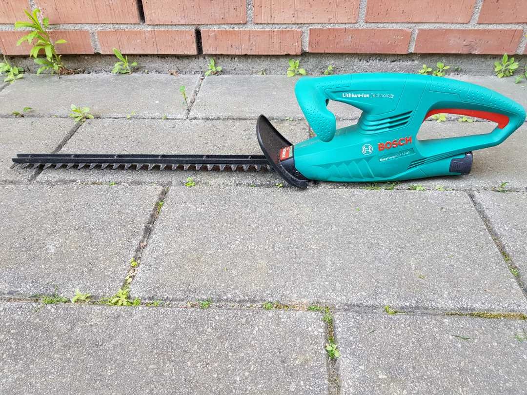 Batteridriven häcksax -cordless hedge trimmer
