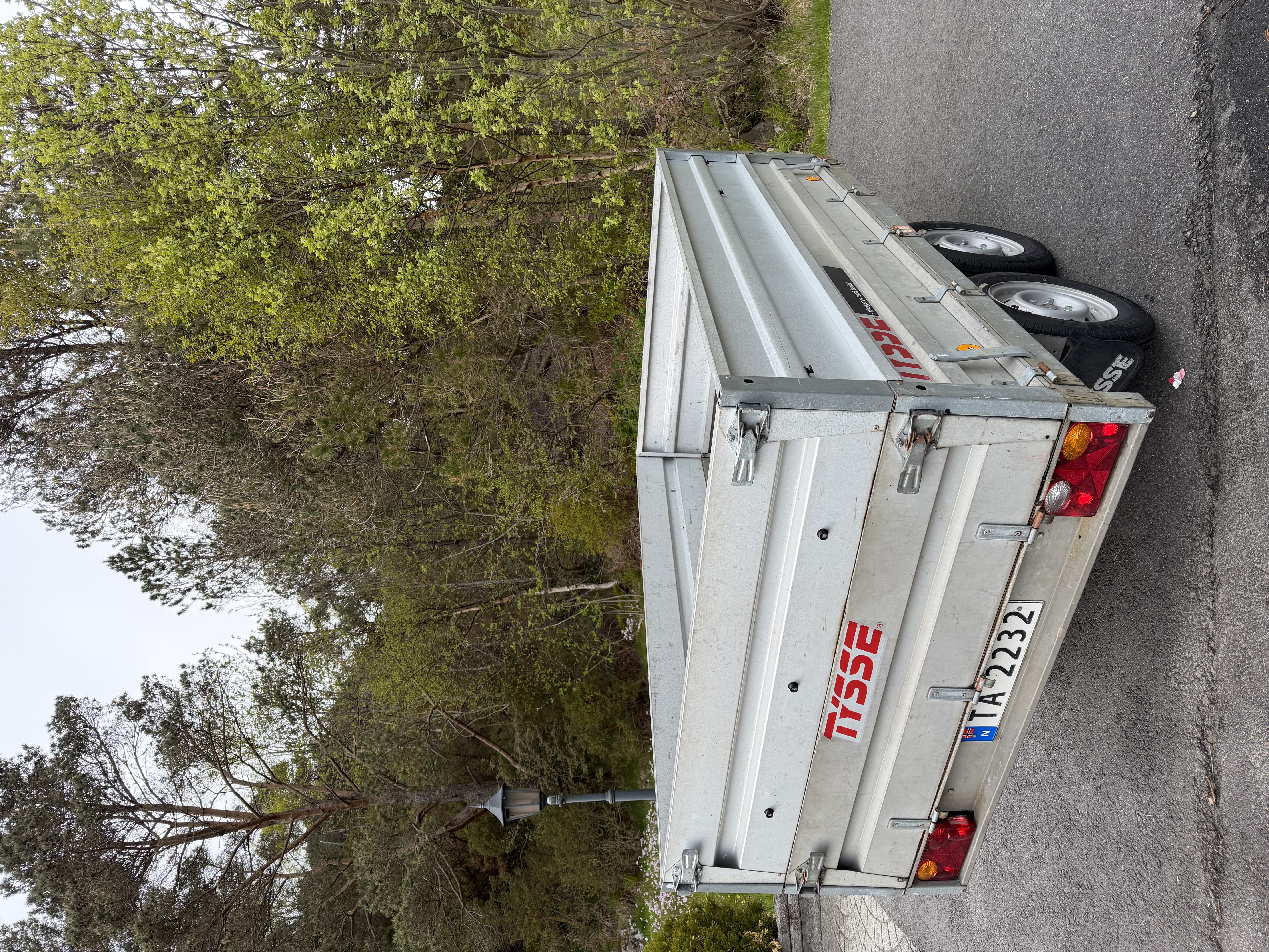 Tysse 2000kg henger leiges ut