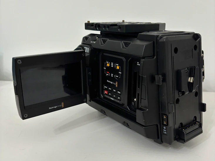 Blackmagic ursa mini pro 4.6k ef mount