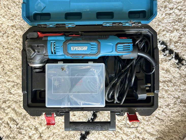 Multi-tool + accessories