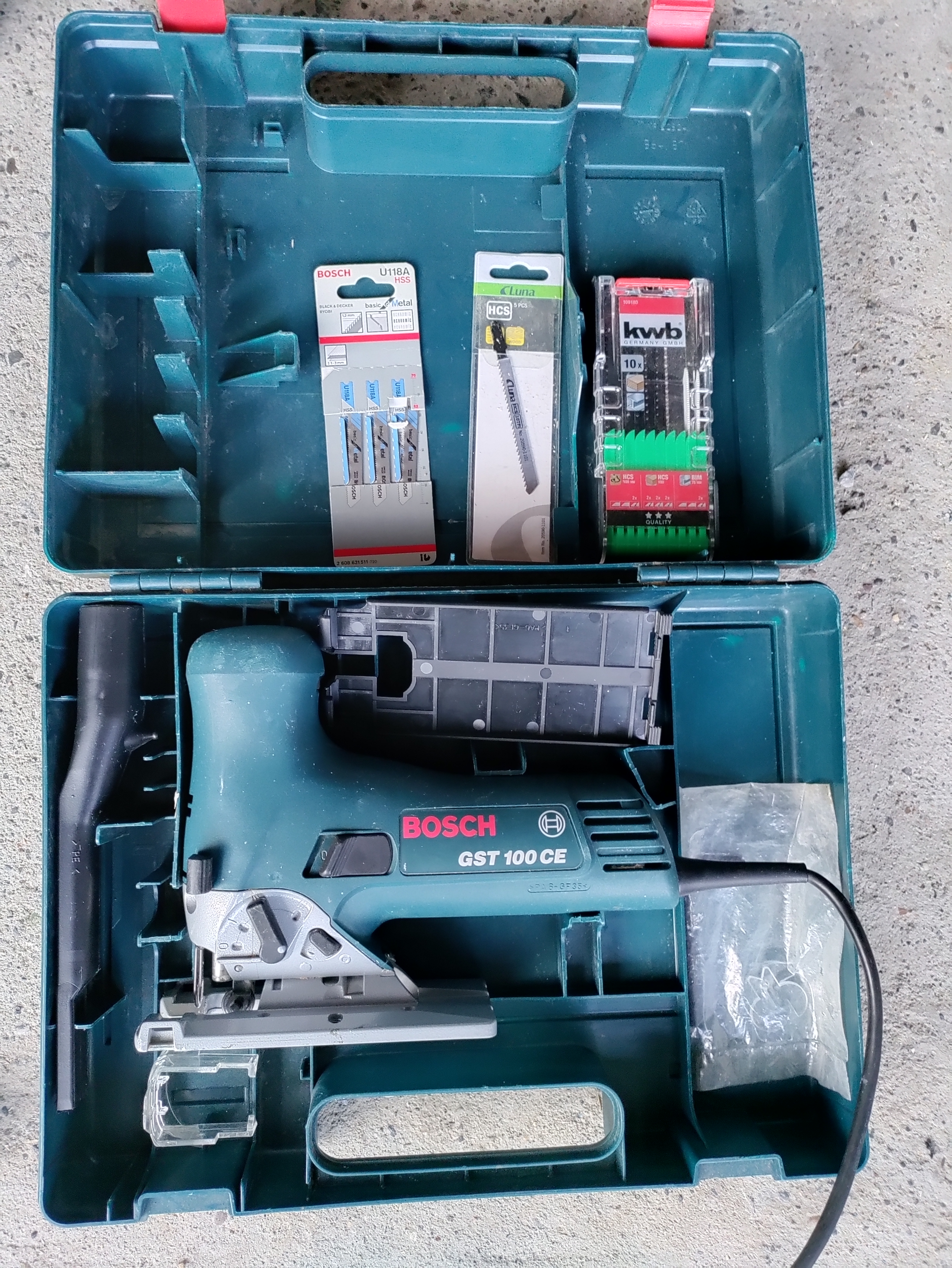 Bosch stikksag gst100ce 650w