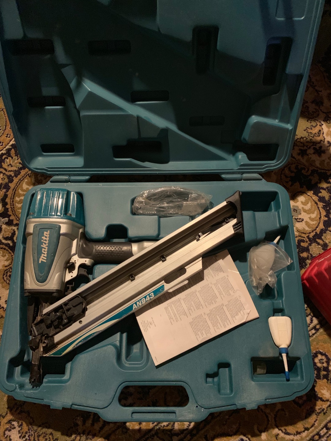 Spikpistol makita an943 3" o 4" spik