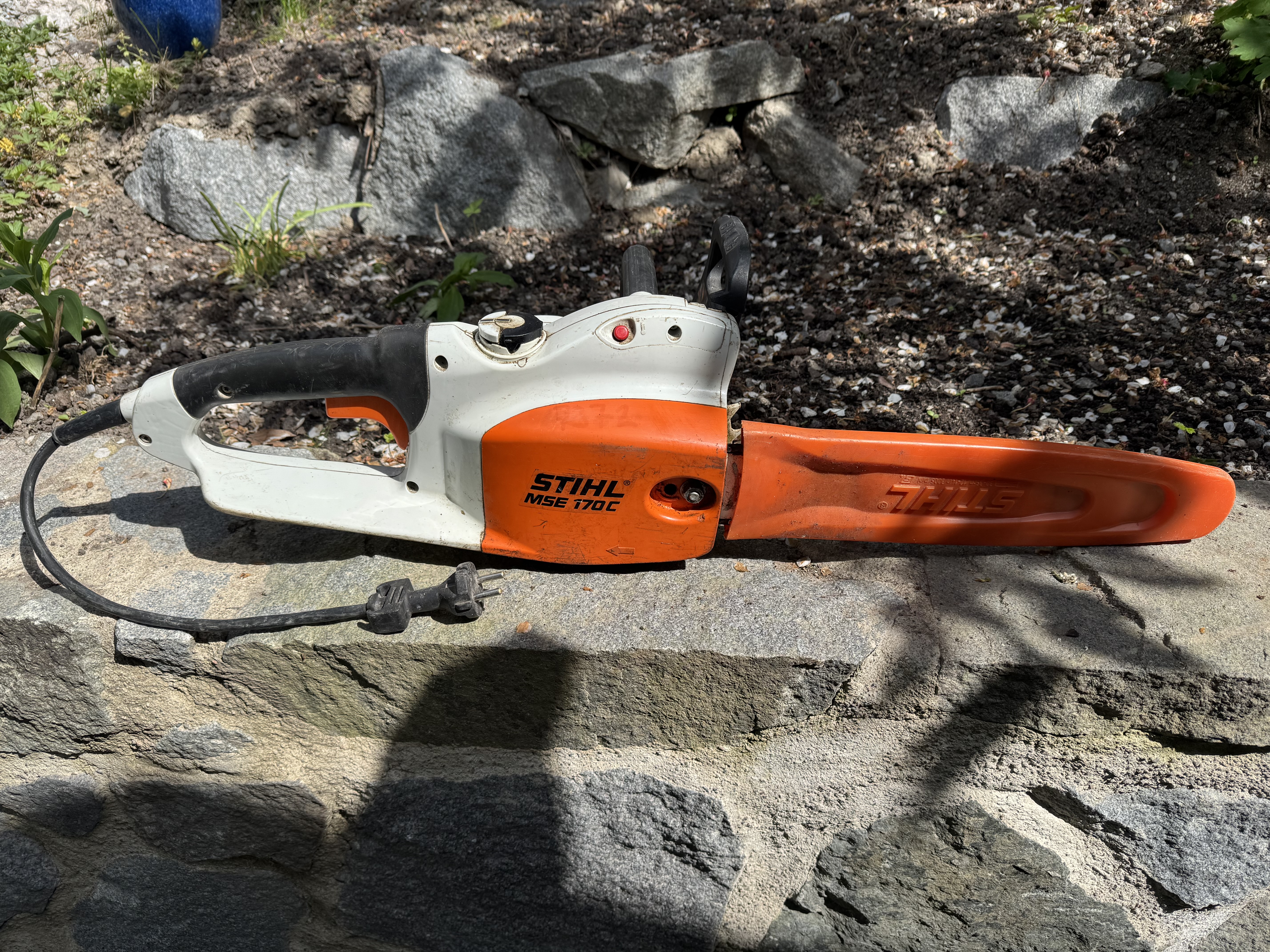 Motorsåg, bra från stihl