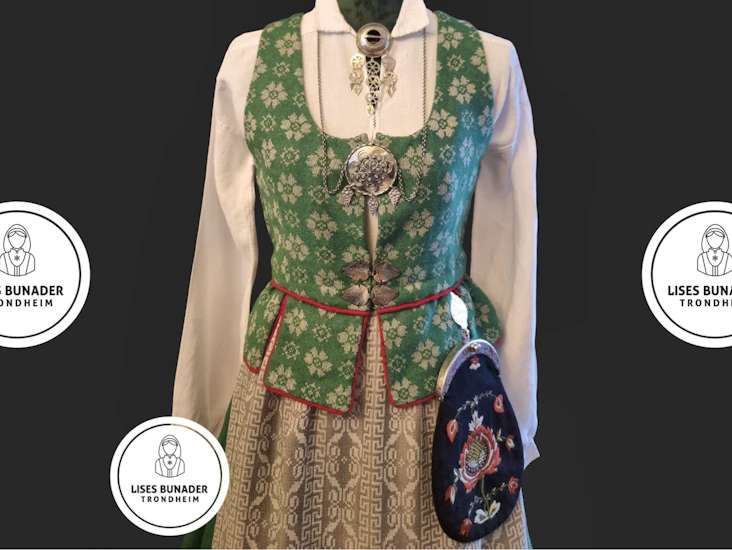 Grønn trønderbunad