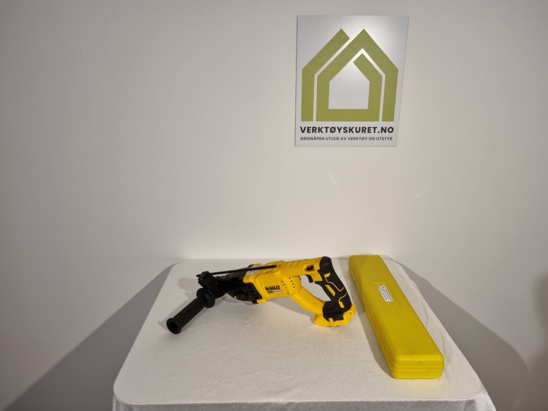 Borhammer på batteri med betongbor