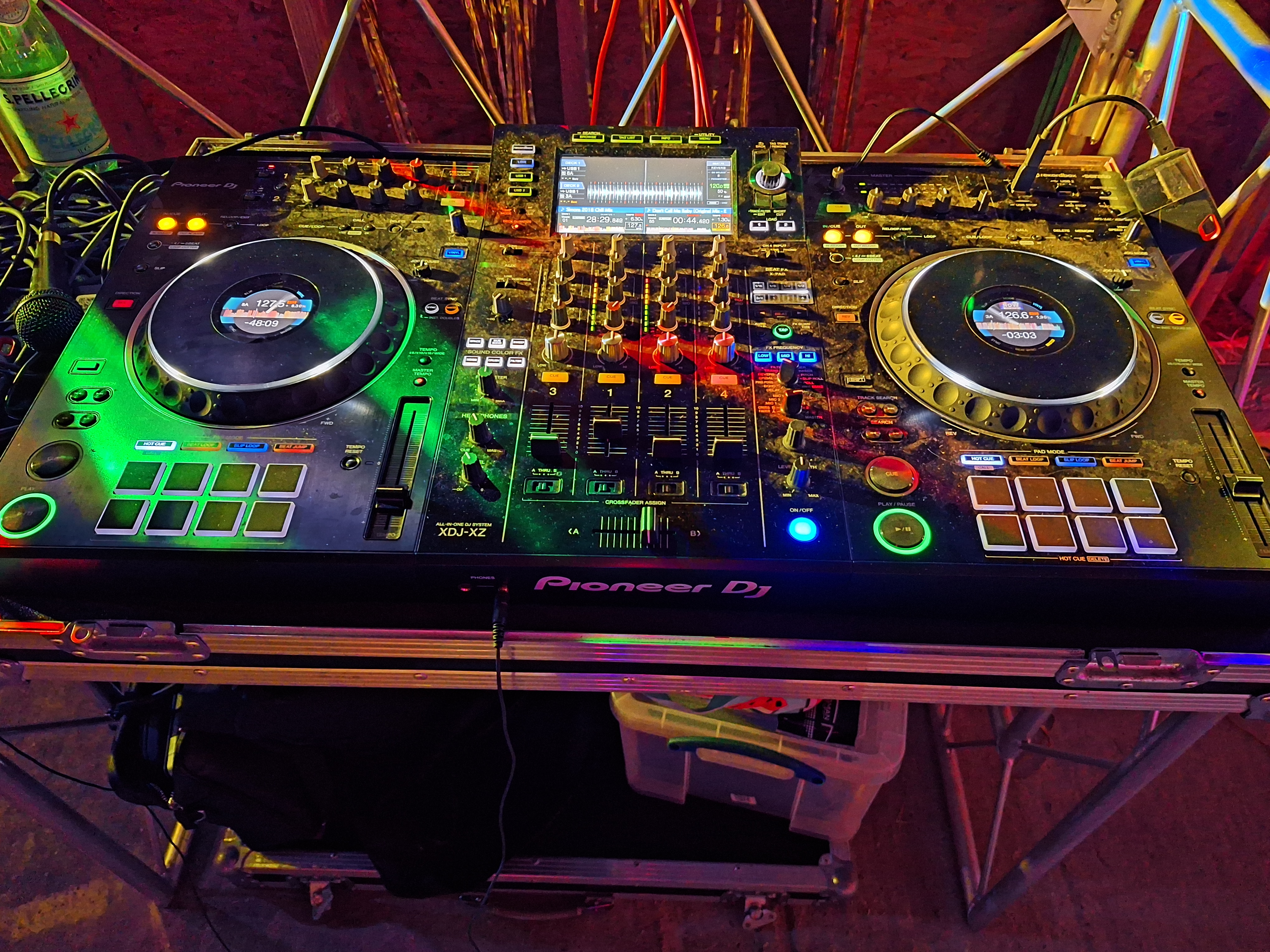 Dj booth