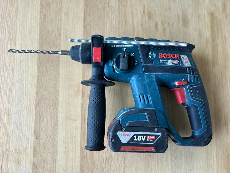Bosch professional akkuporavasara