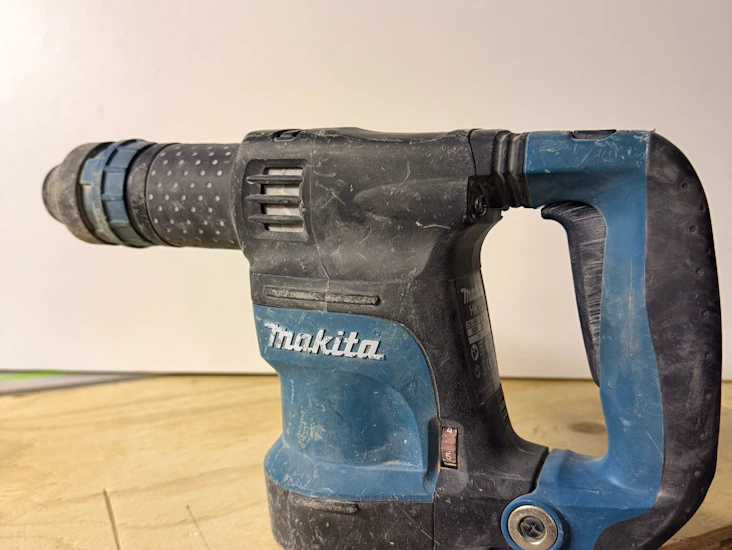 Makita bilningshammare