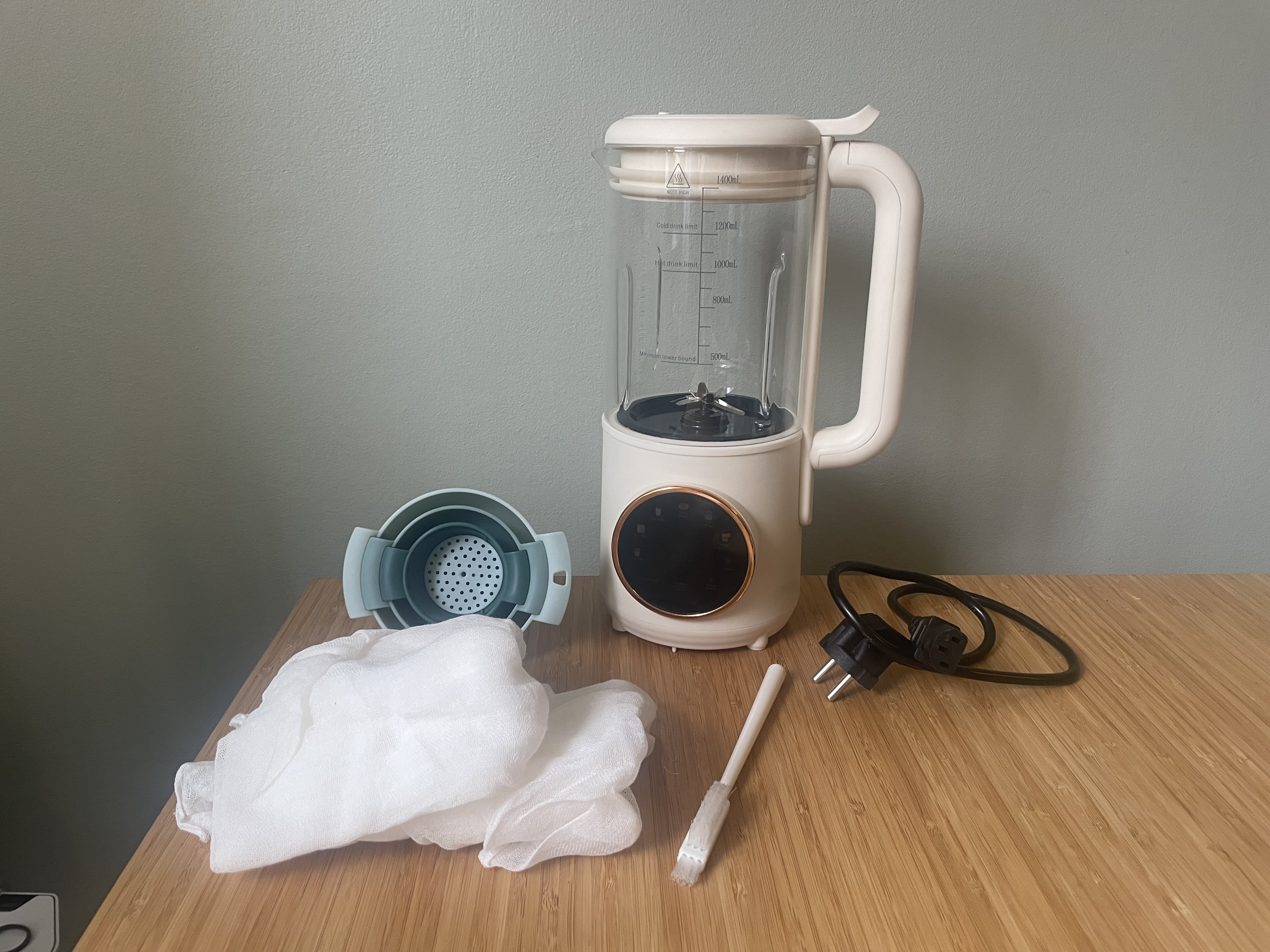 Sojamjölksmaskin/nötmjölksmaskin/havremjölk