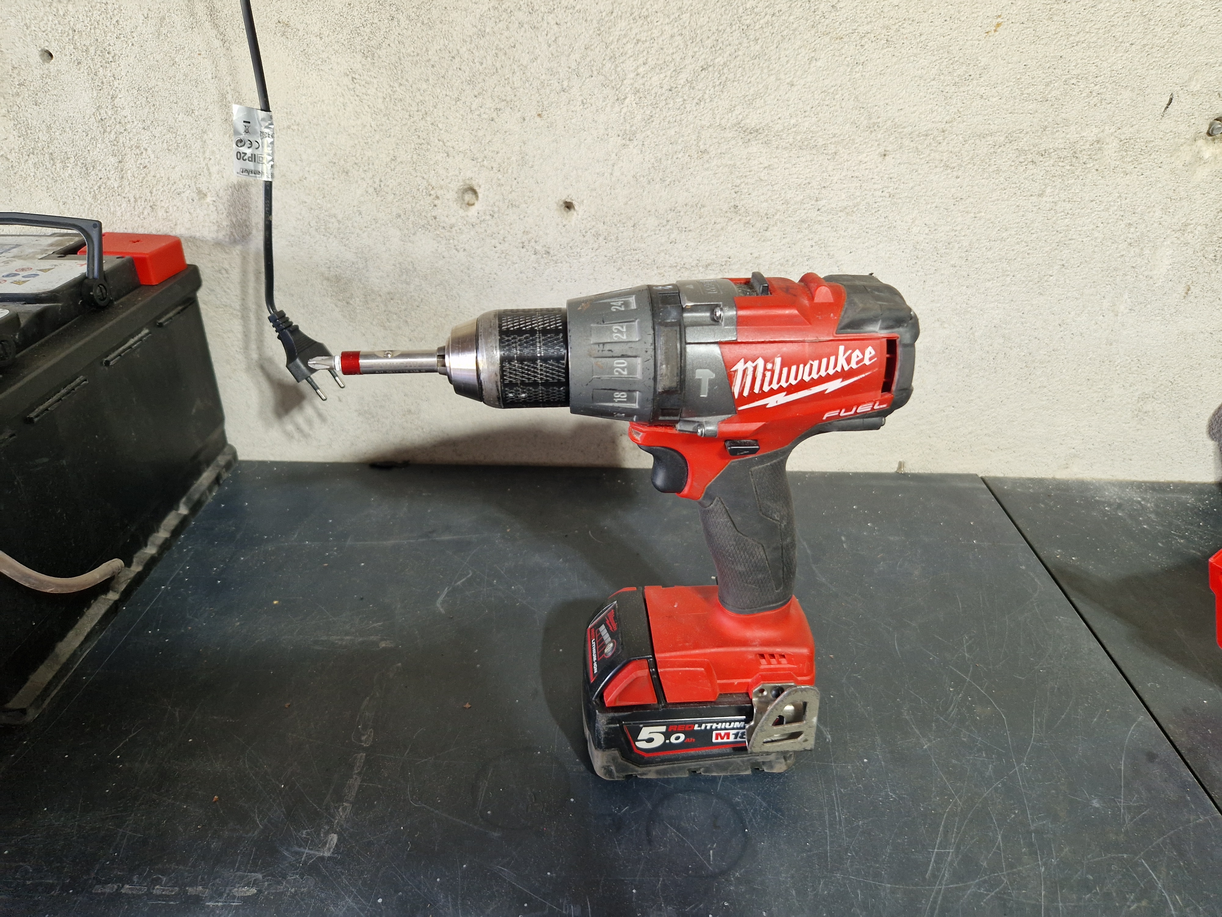 Milwaukee m18 drill 