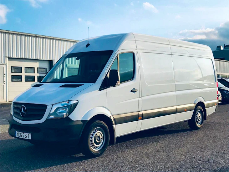 Mercedes sprinter lång & hög – automat | perfekt flyttbil | b-körkort