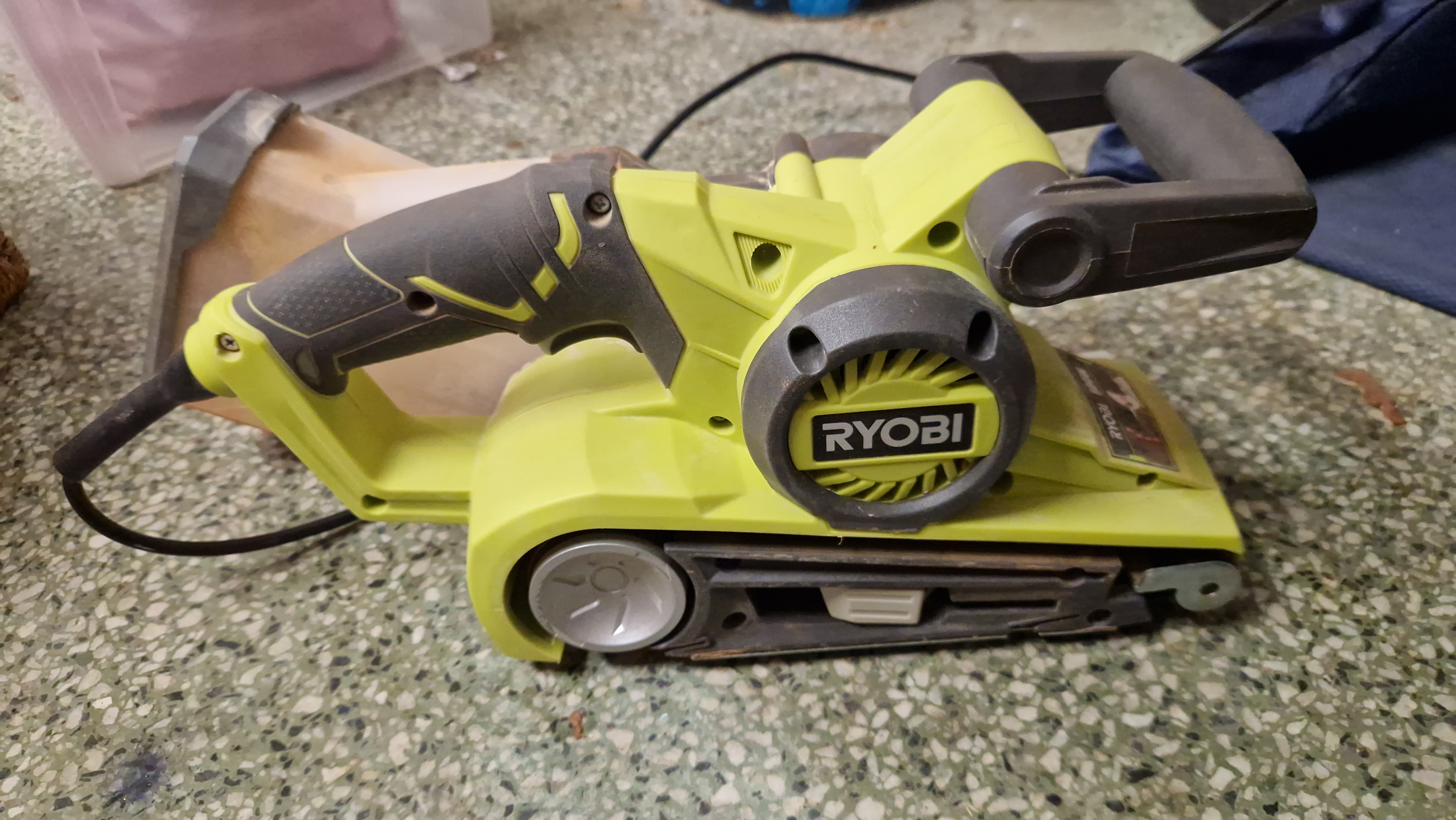 Bandslip ryobi ebs800, 800 w