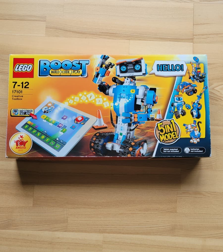 Lego boost robot