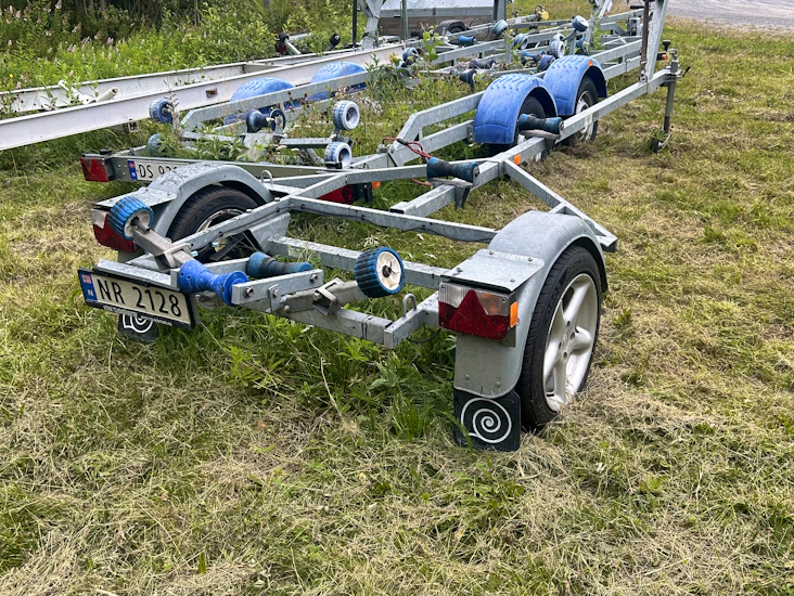 Tiki bs450r båthenger