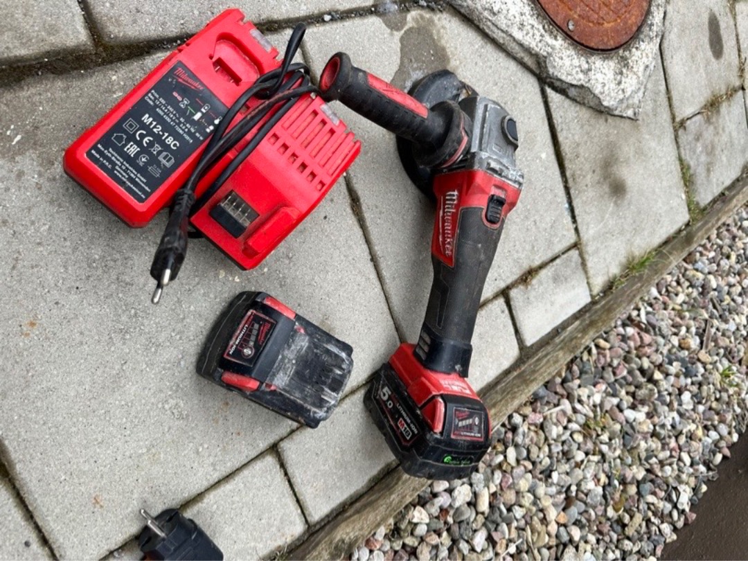 Milwaukee fuel 18v batteri vinkelslip 