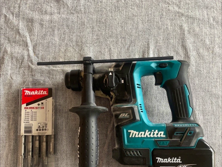 Makita borrhammare, batteridriven