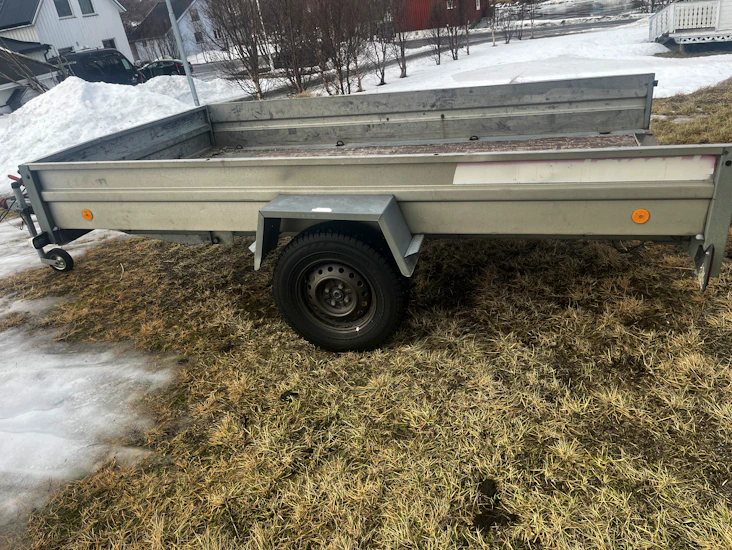 Tysse tilhenger m/tipp