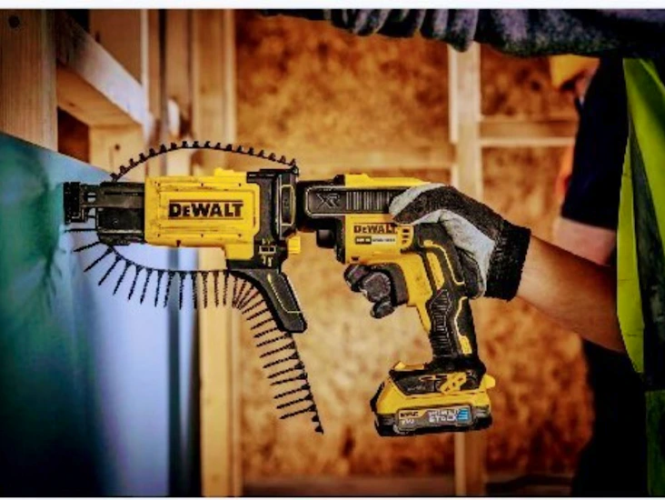 Dewalt gips skruvdragare med skruvmagasin