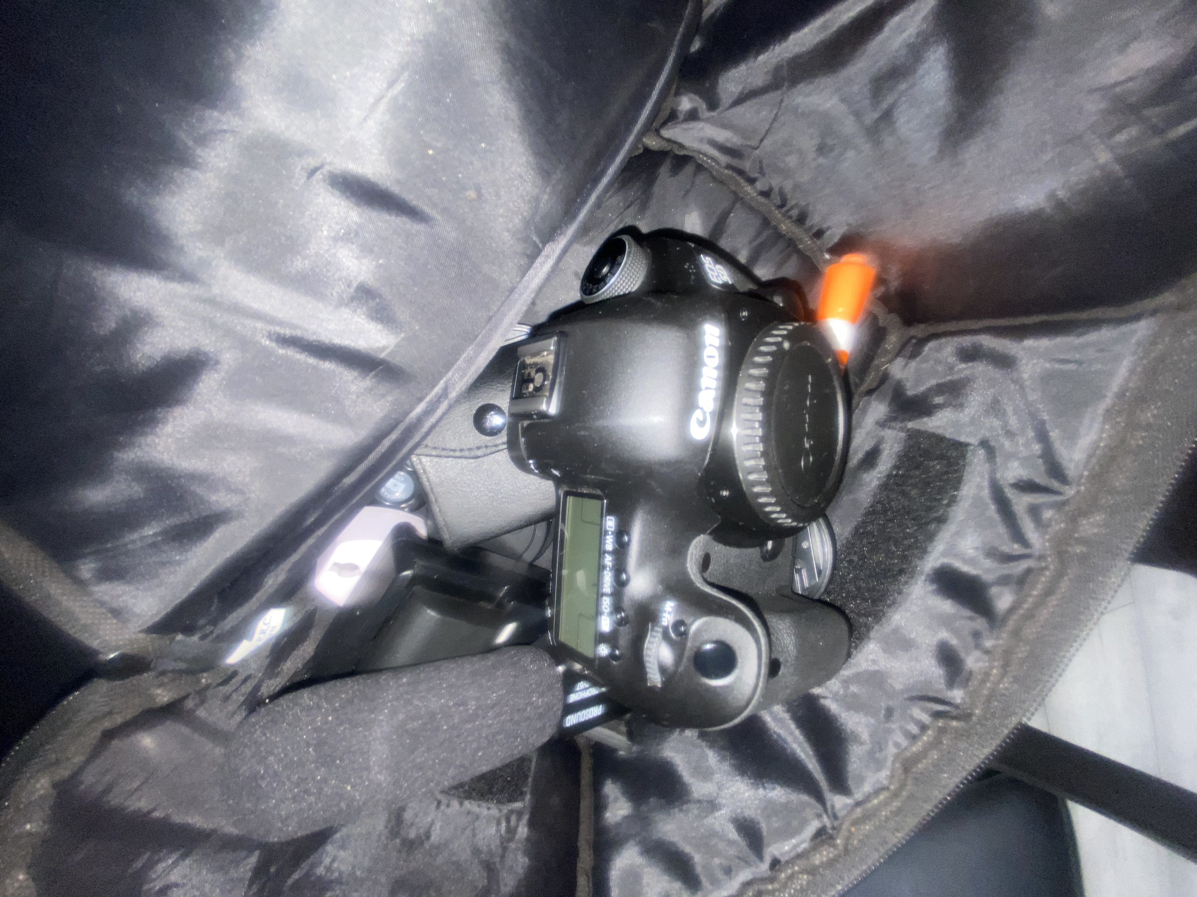 Canon eos 5d mark iii with multifunction stabiliser rig