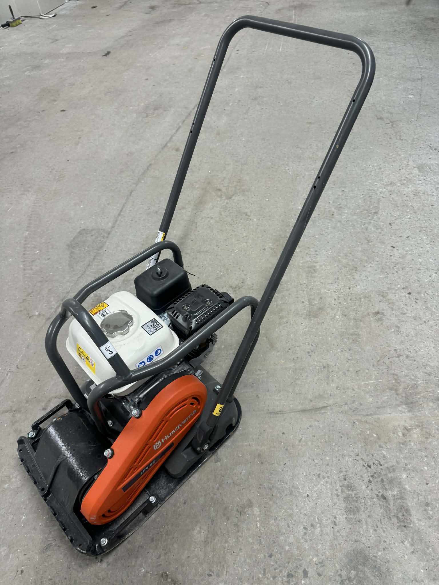 Husqvarna 80kg vibroplate