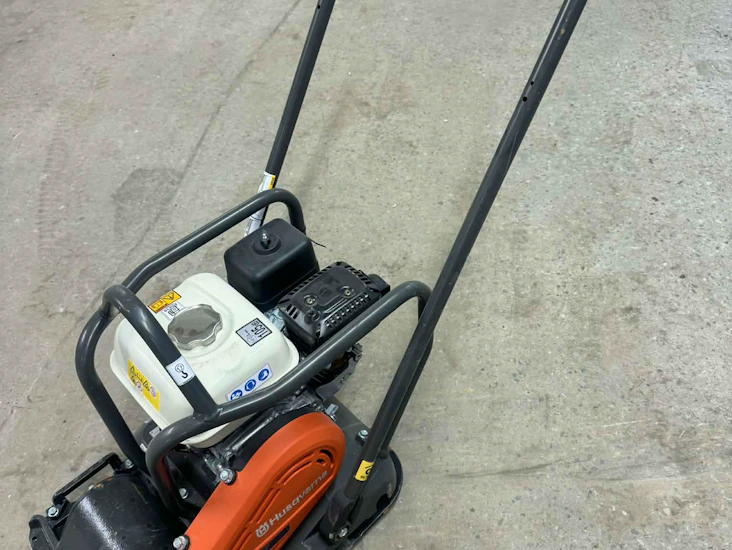 Husqvarna 80kg vibroplate