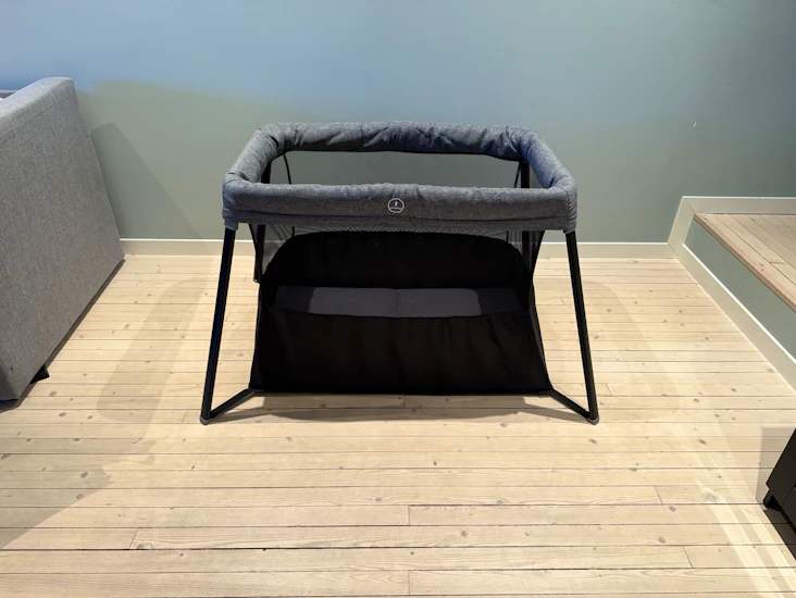 Reiseseng / babyseng – enkel å slå opp og pakke ned