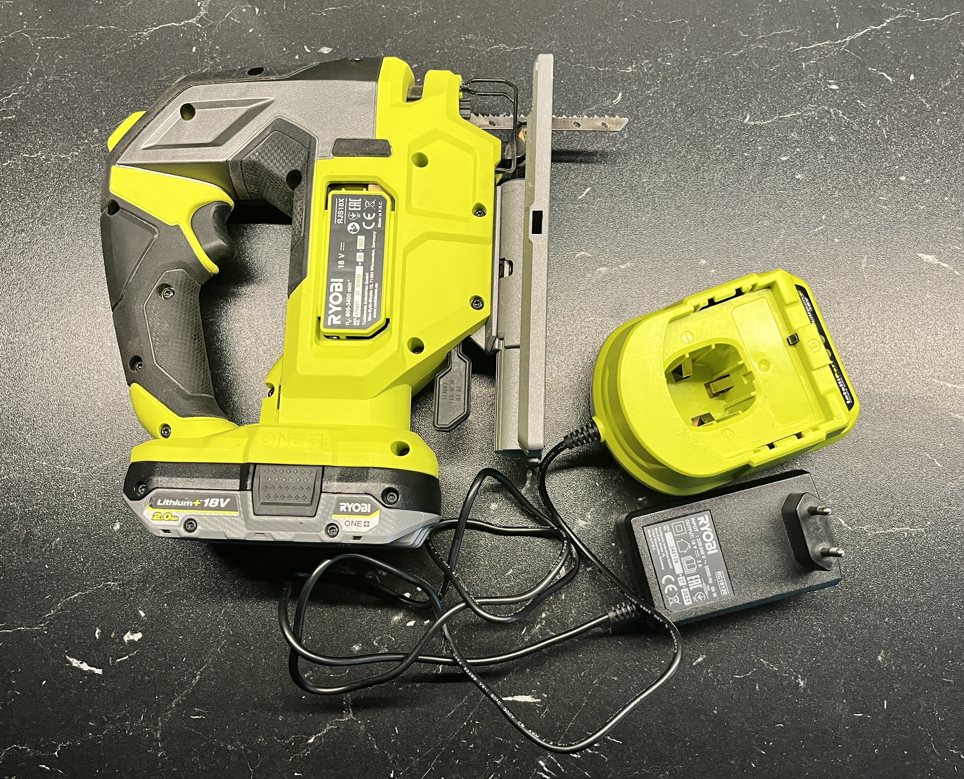 Ryobi sticksåg rjs18x