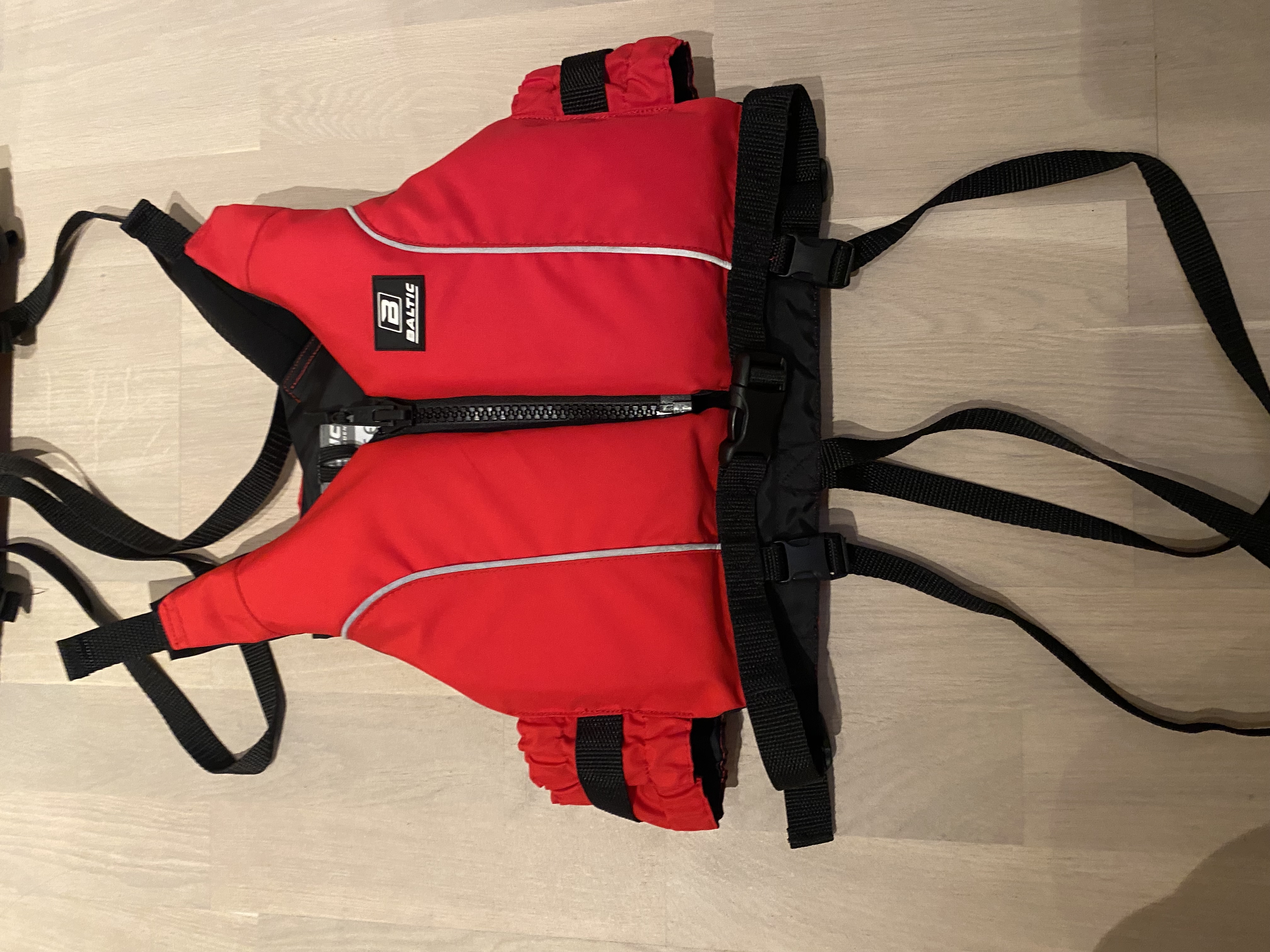Baltic radial flytevest 25-40 kg