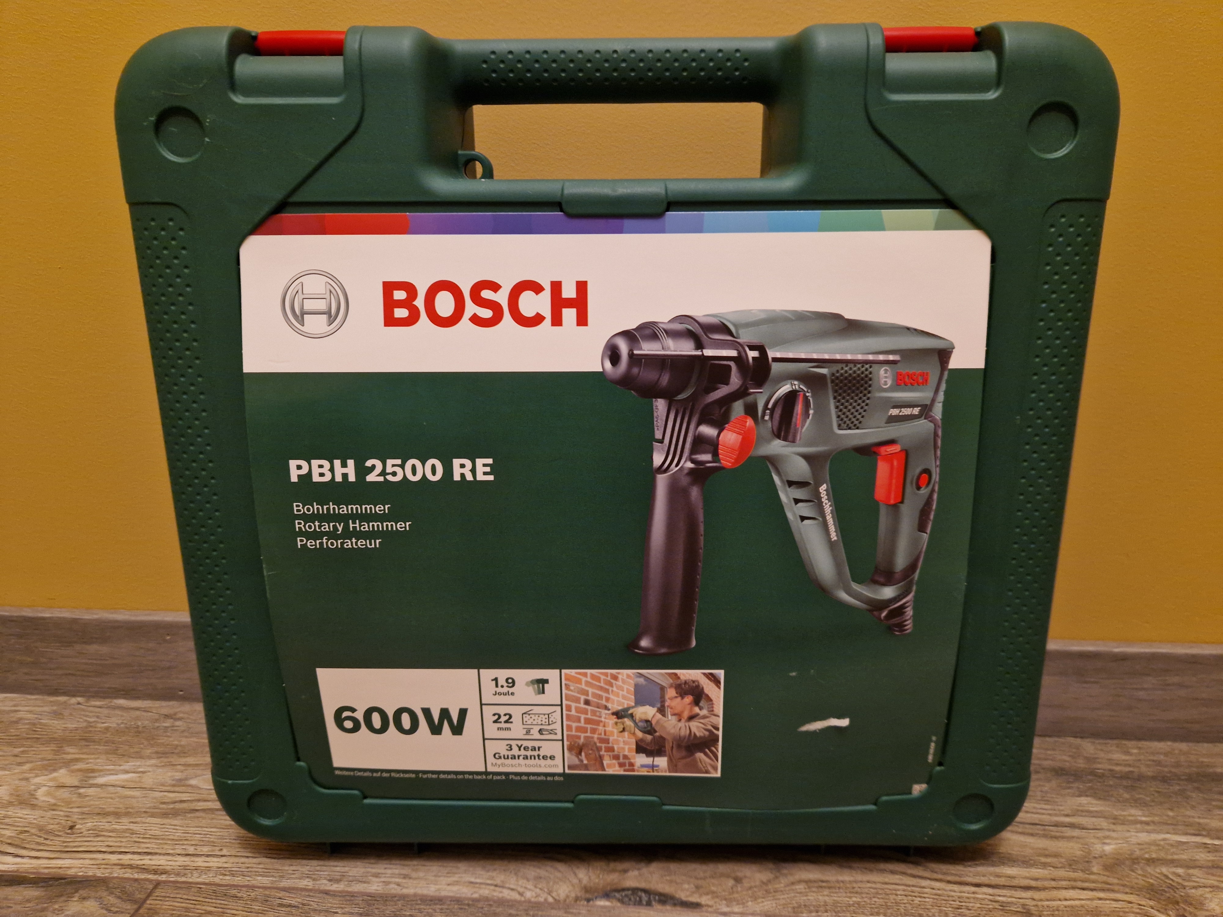 Bosch pbh 2500 re borhammer, 600 w + medfølgende bor