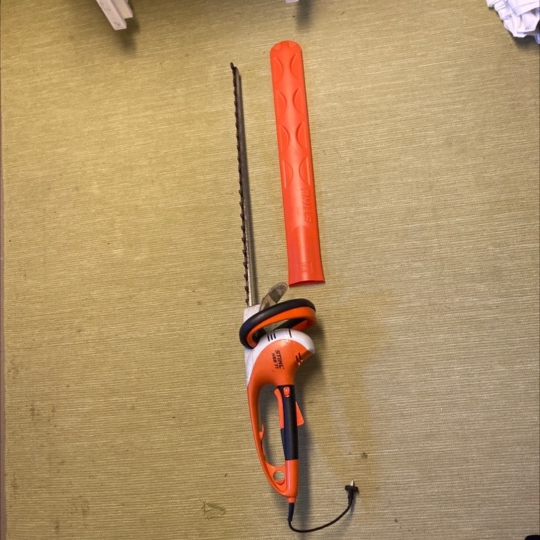 Häcksax stihl hse 71