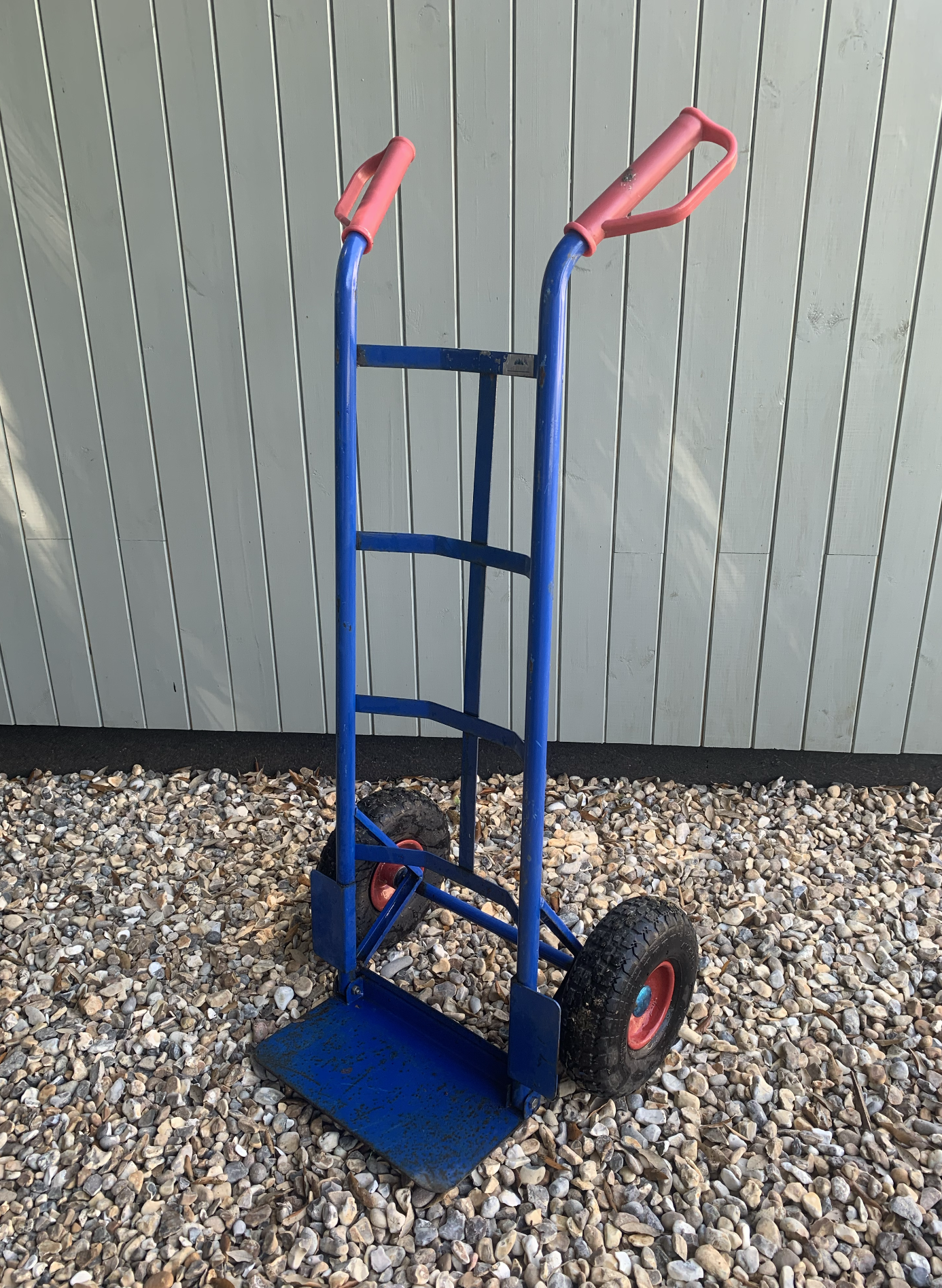 Heavy-duty folding sack barrow 