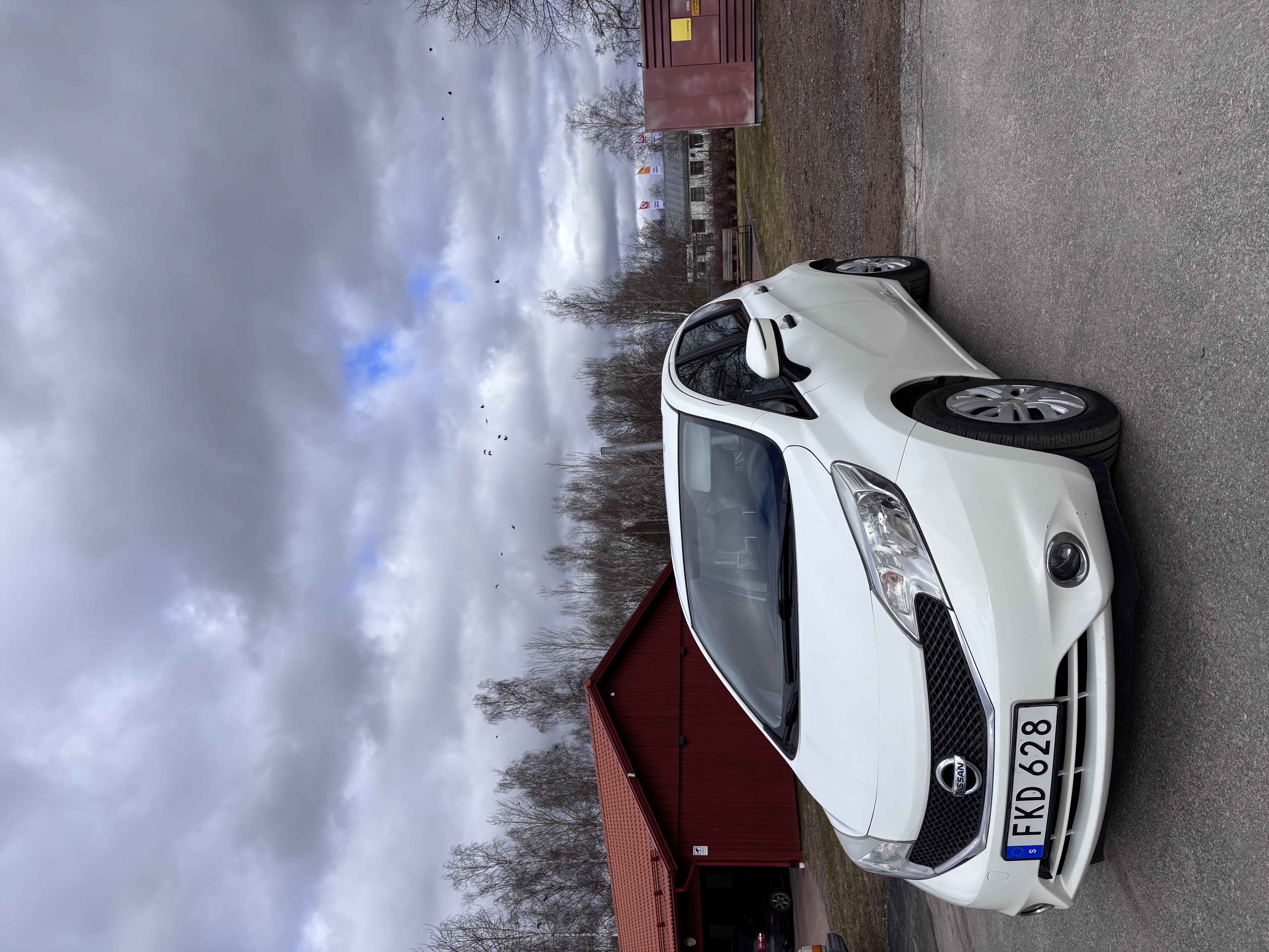 Hyrbil: nissan note, smidig och prisvärd (2014)