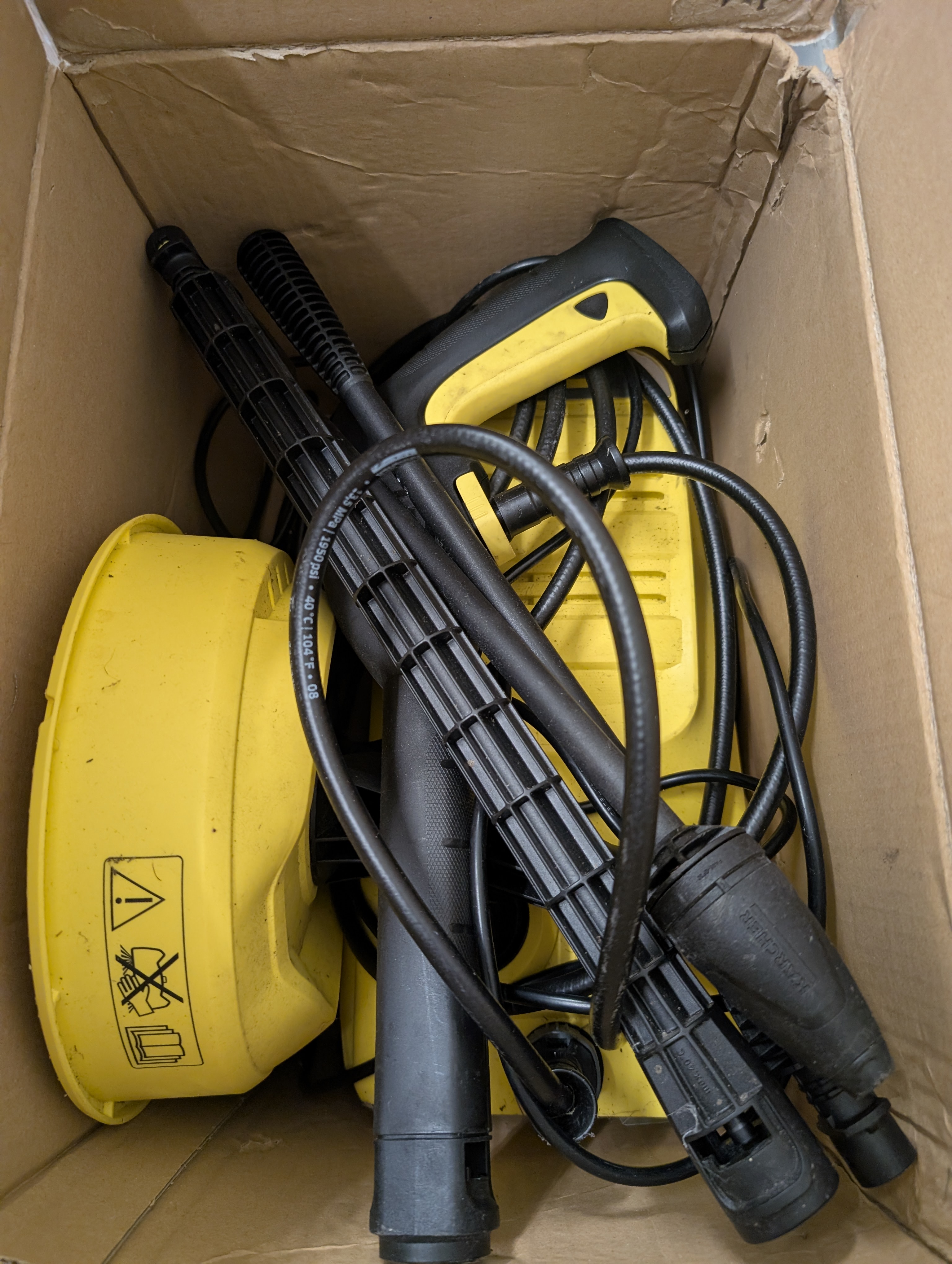 Karcher k2 compact pressure washer 110 bar