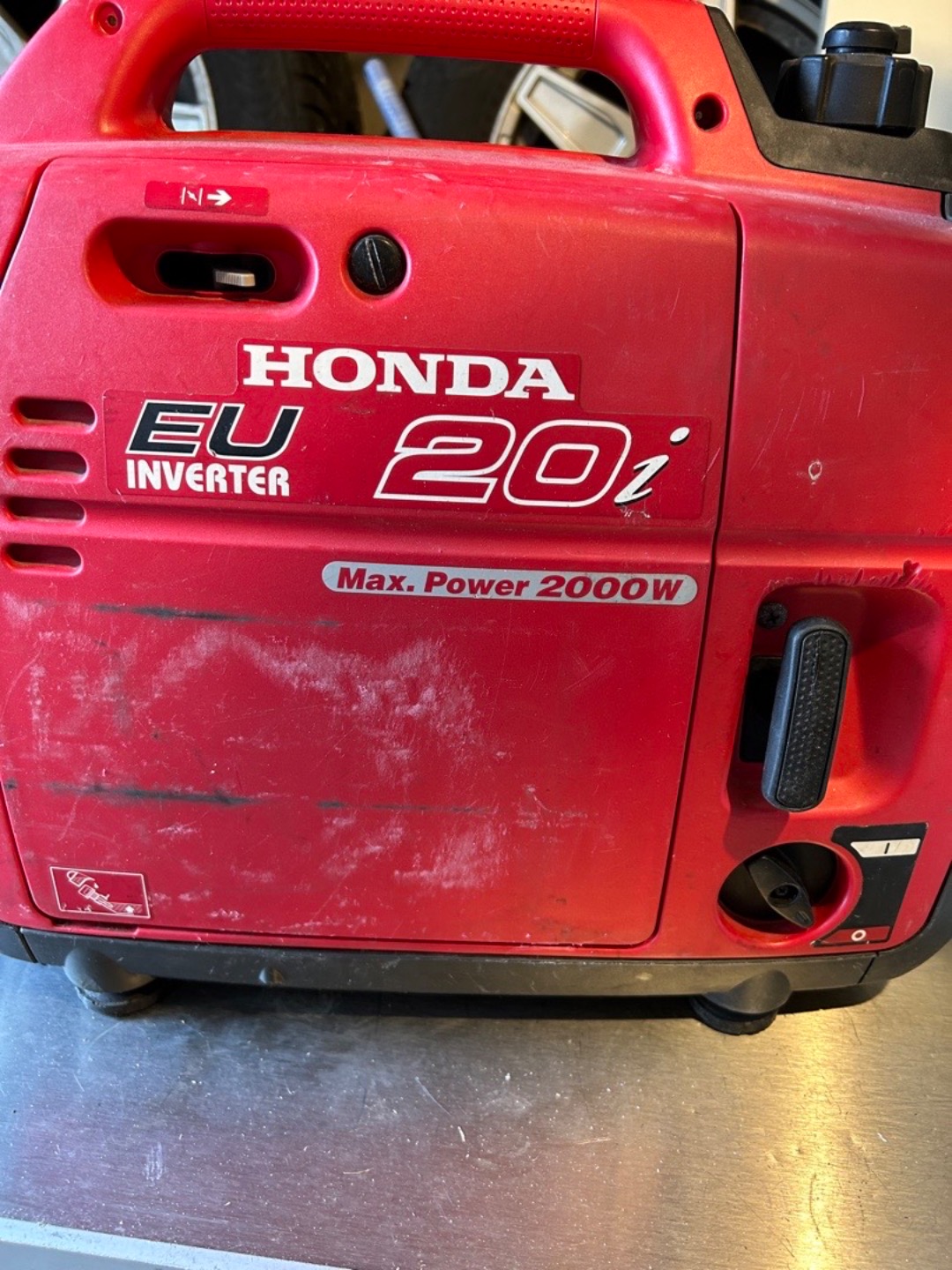 Honda 2000i