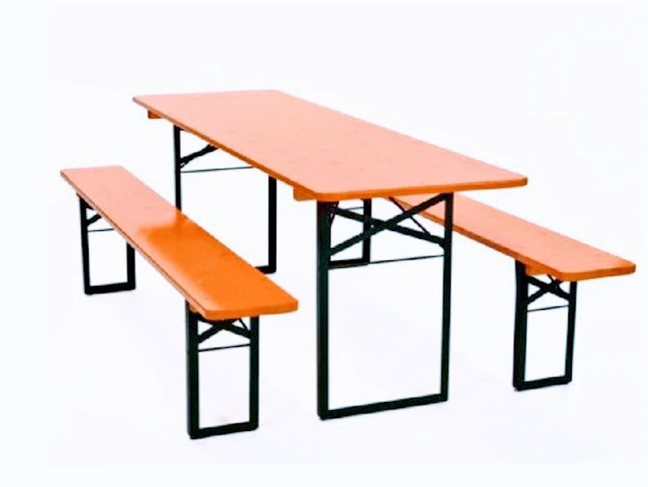 Bord och bänkar