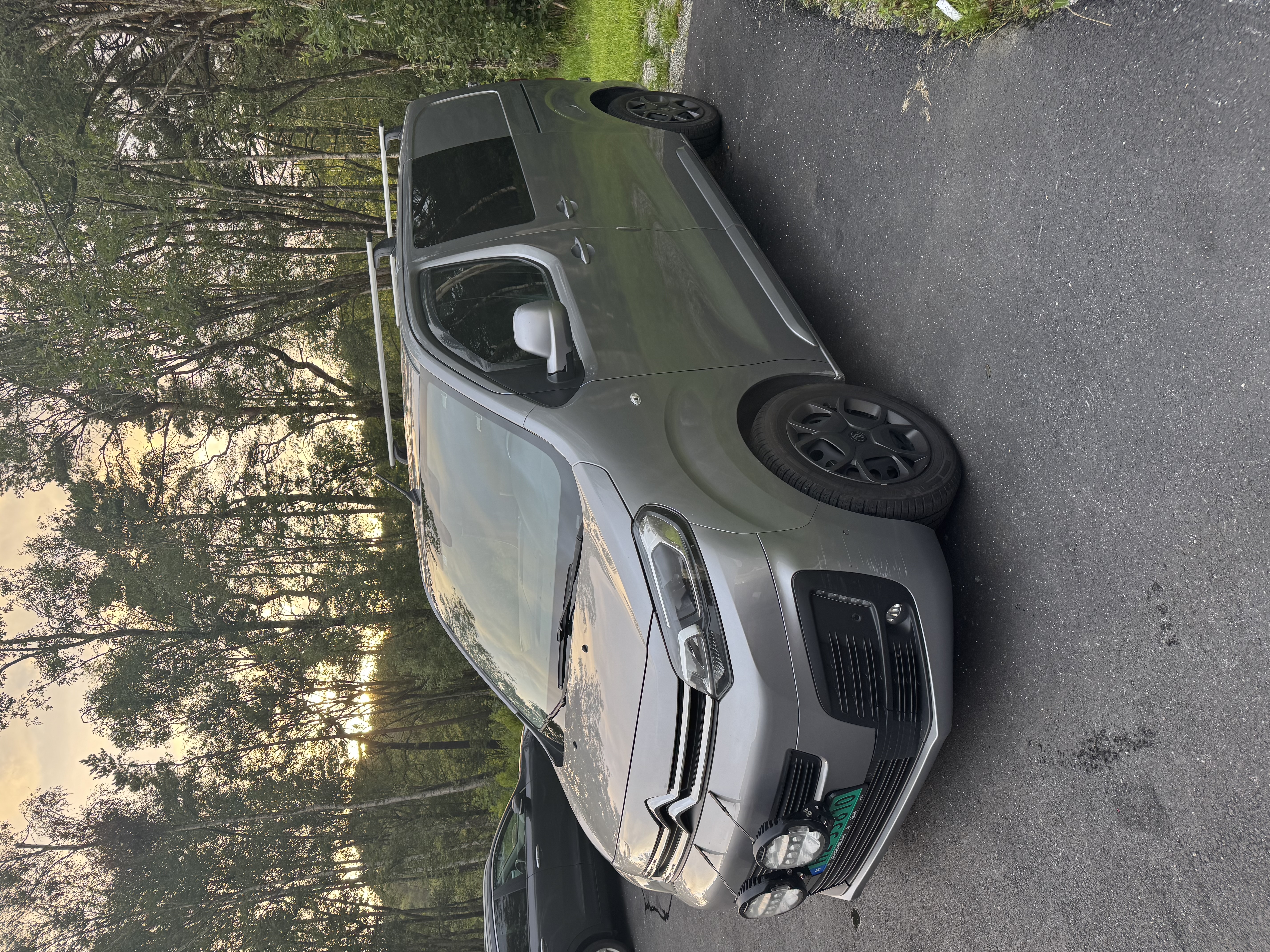 Utleie av citroen jumpy varebil 2.0 (l1)