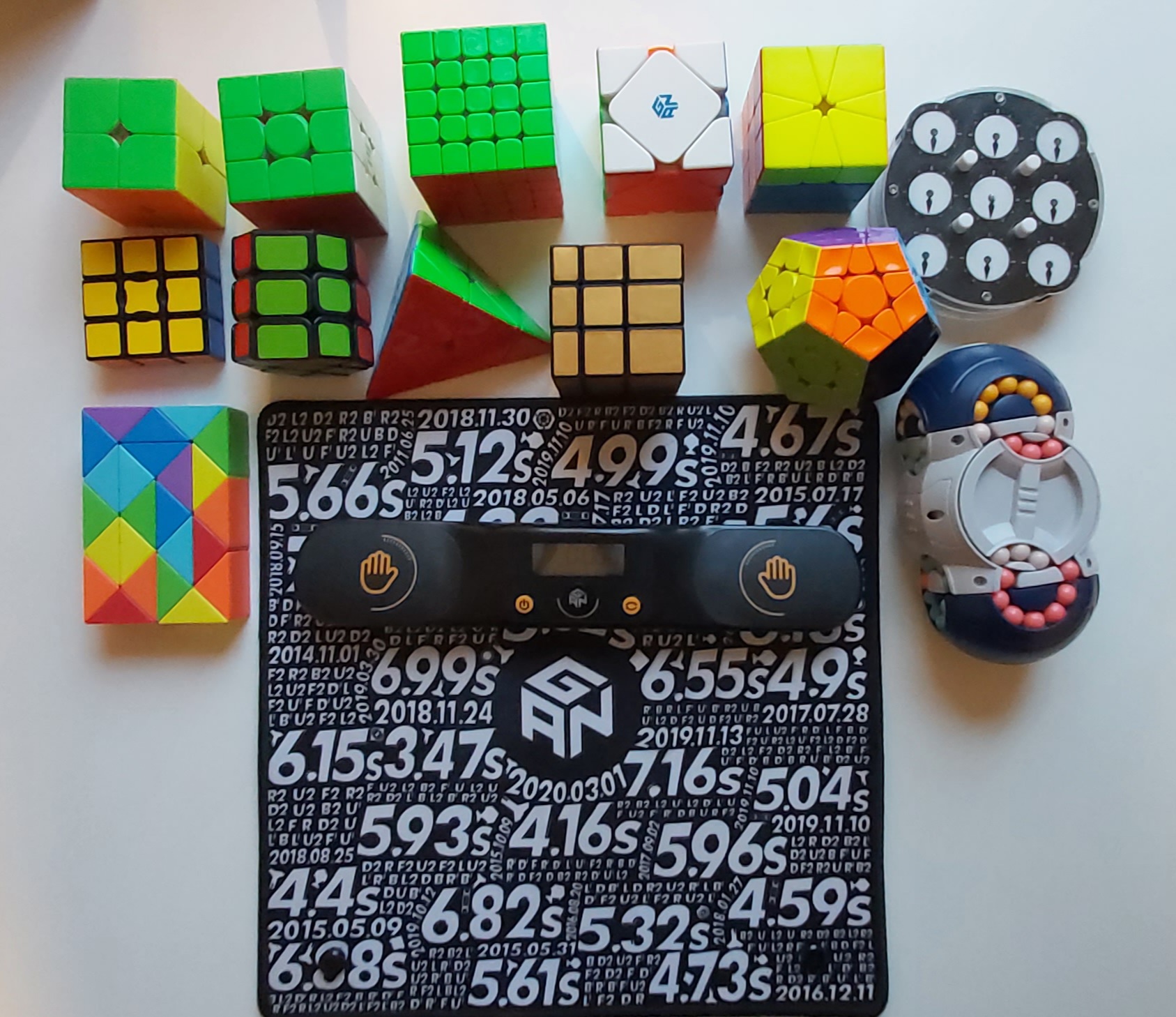 Rubiks kub set 13 stycken