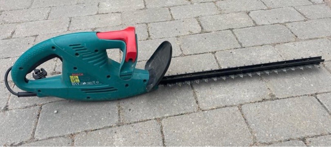 Elektrisk häcksax bosch 500mm