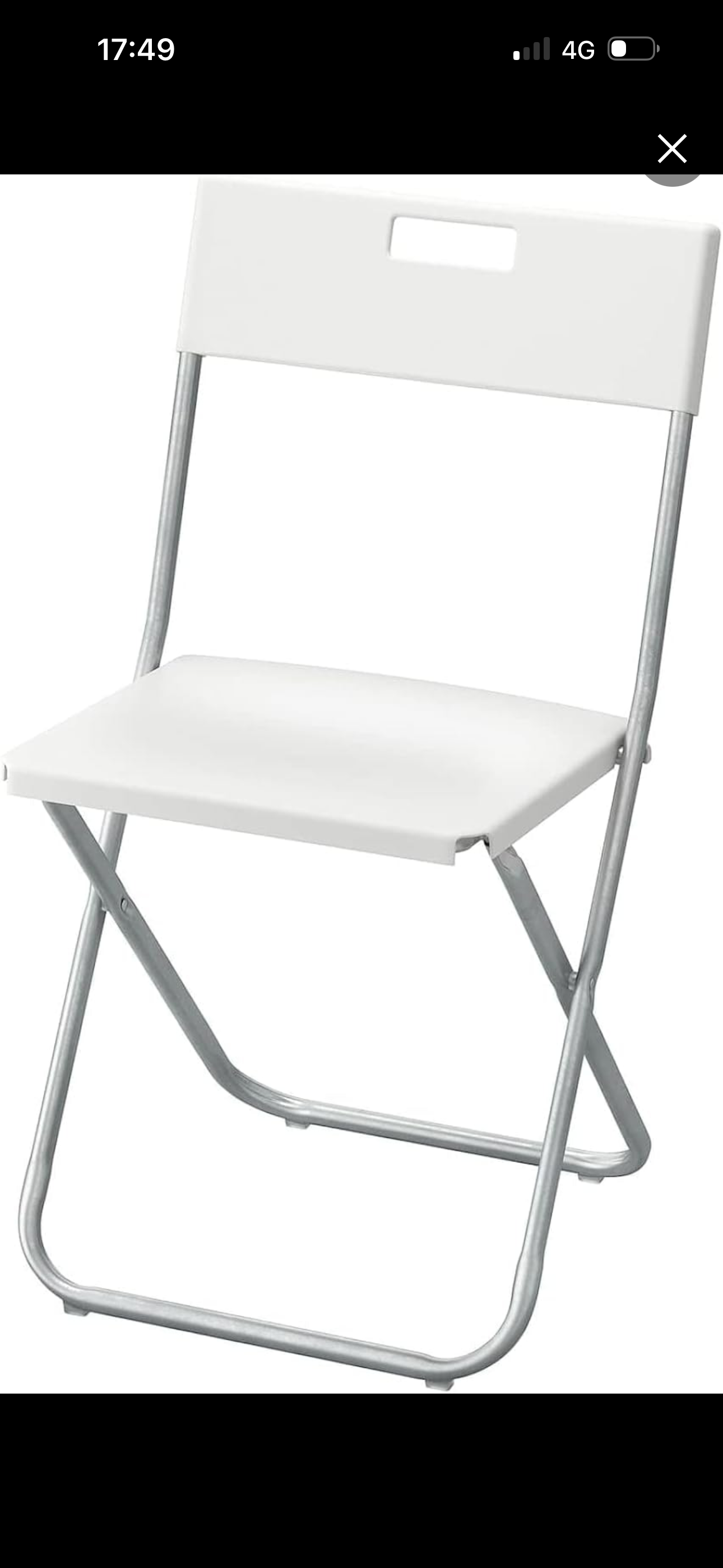6 x folding plastic chairs 