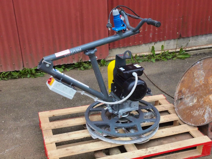 Elek. 1 fas 2,2kw betongglättare 610mm