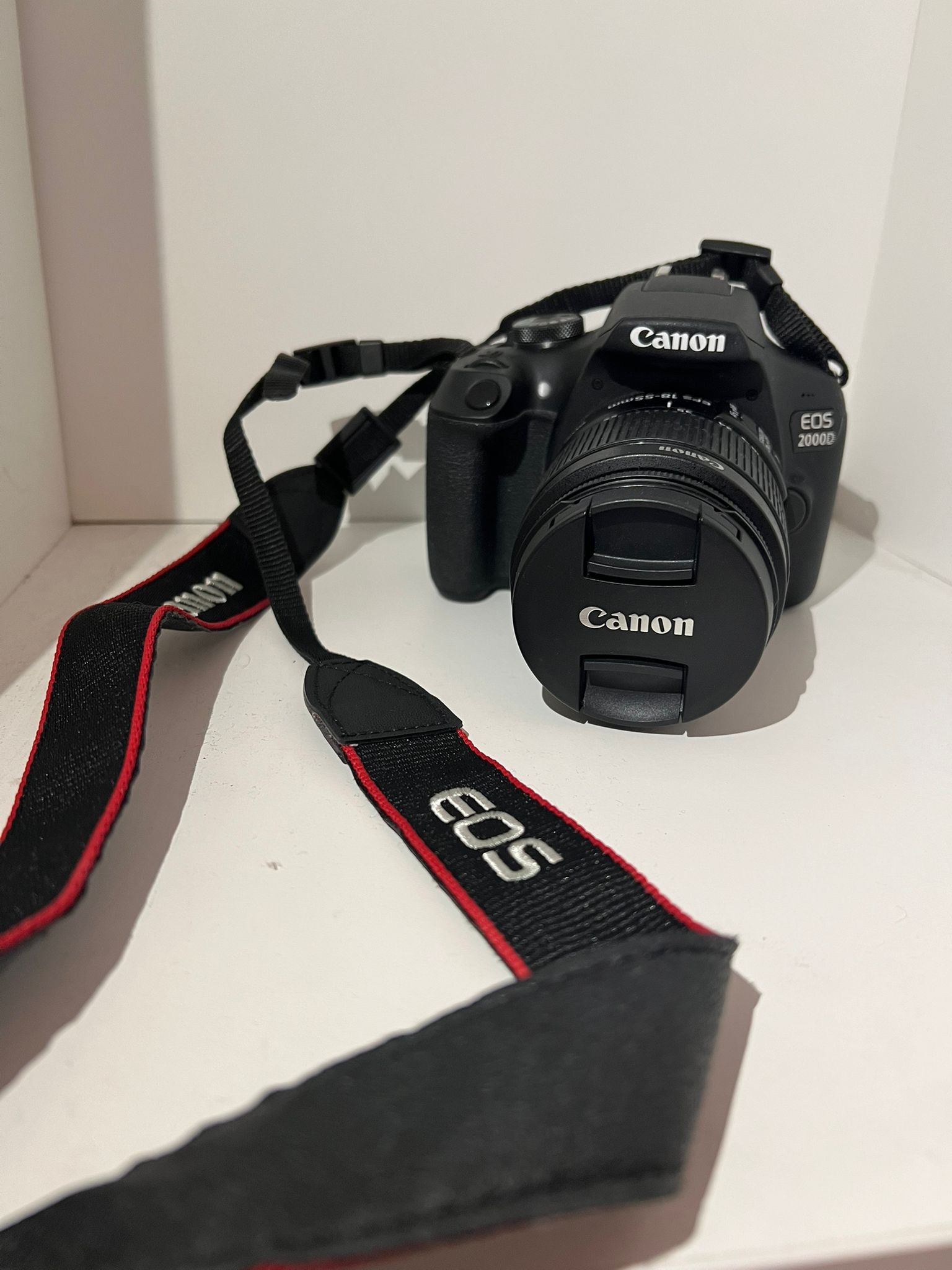 Canon eos 2000d camera
