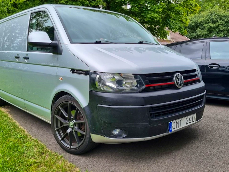 Vw transporter ( längre version )