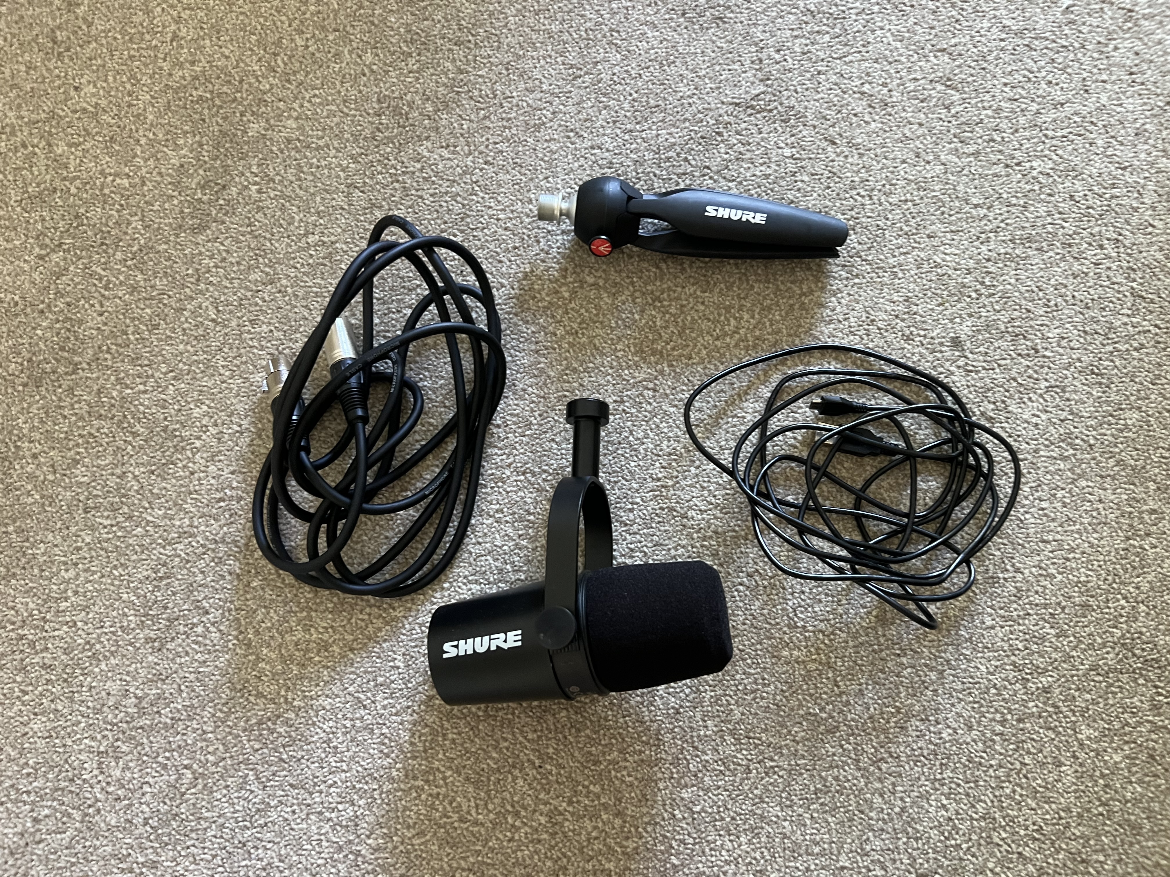 Shure mv7 microphone
