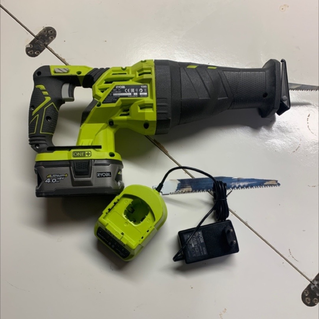 Ryobi 18v one+ batteridrevet bajonettsag 