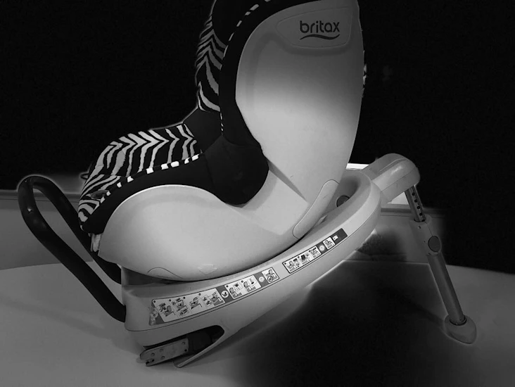 Britax dualfix rotations bilbarnstol