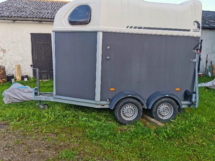 Hästtransport cheval liberte b-körkort