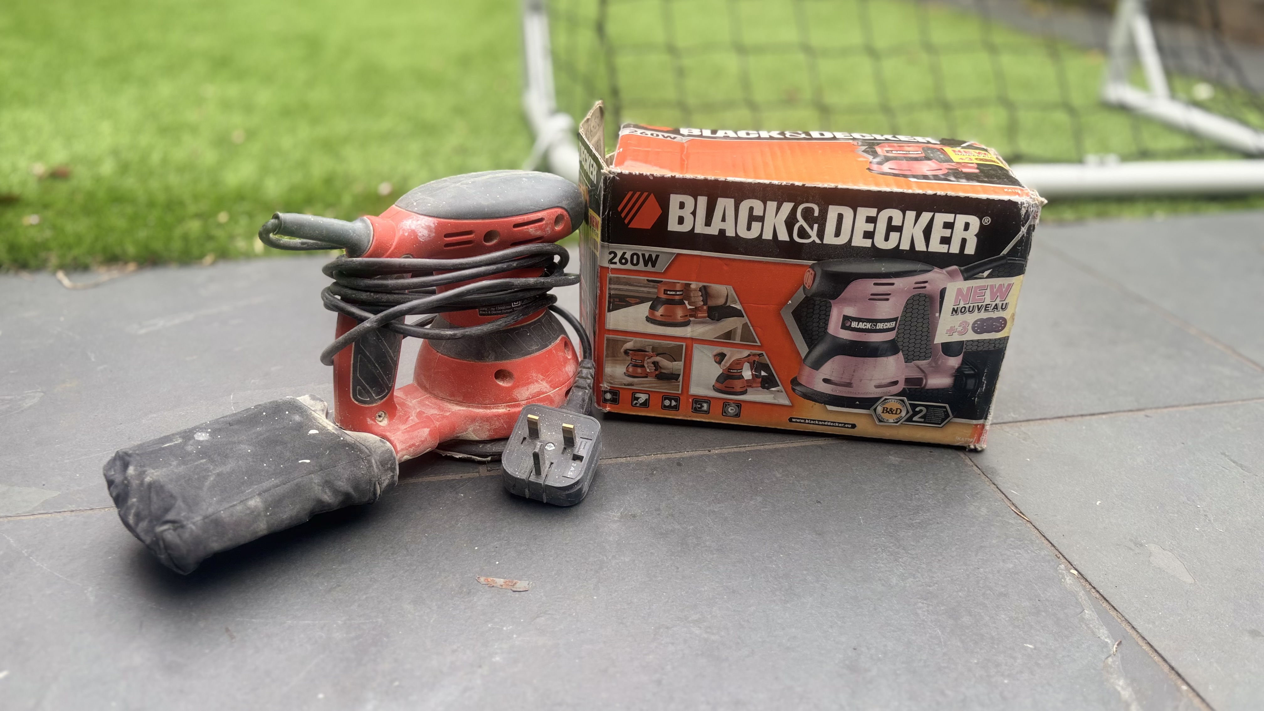 Black and decker wired orbital sander