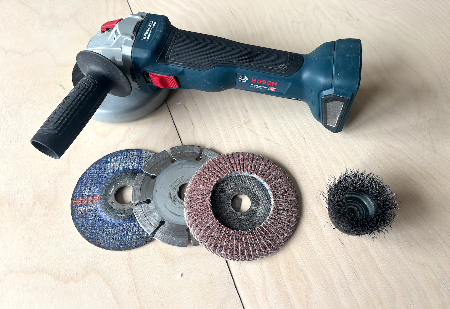 Vinkelslip sladdlös bosch professionell 18v