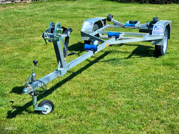 Båttrailer 80km/h båtlängd 4,80/ 325kg